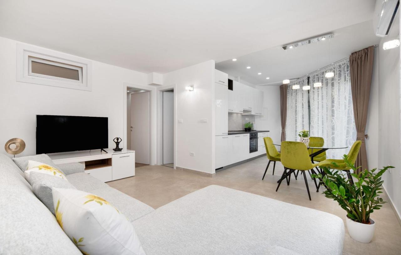 Apartment Amadeo Split Bagian luar foto