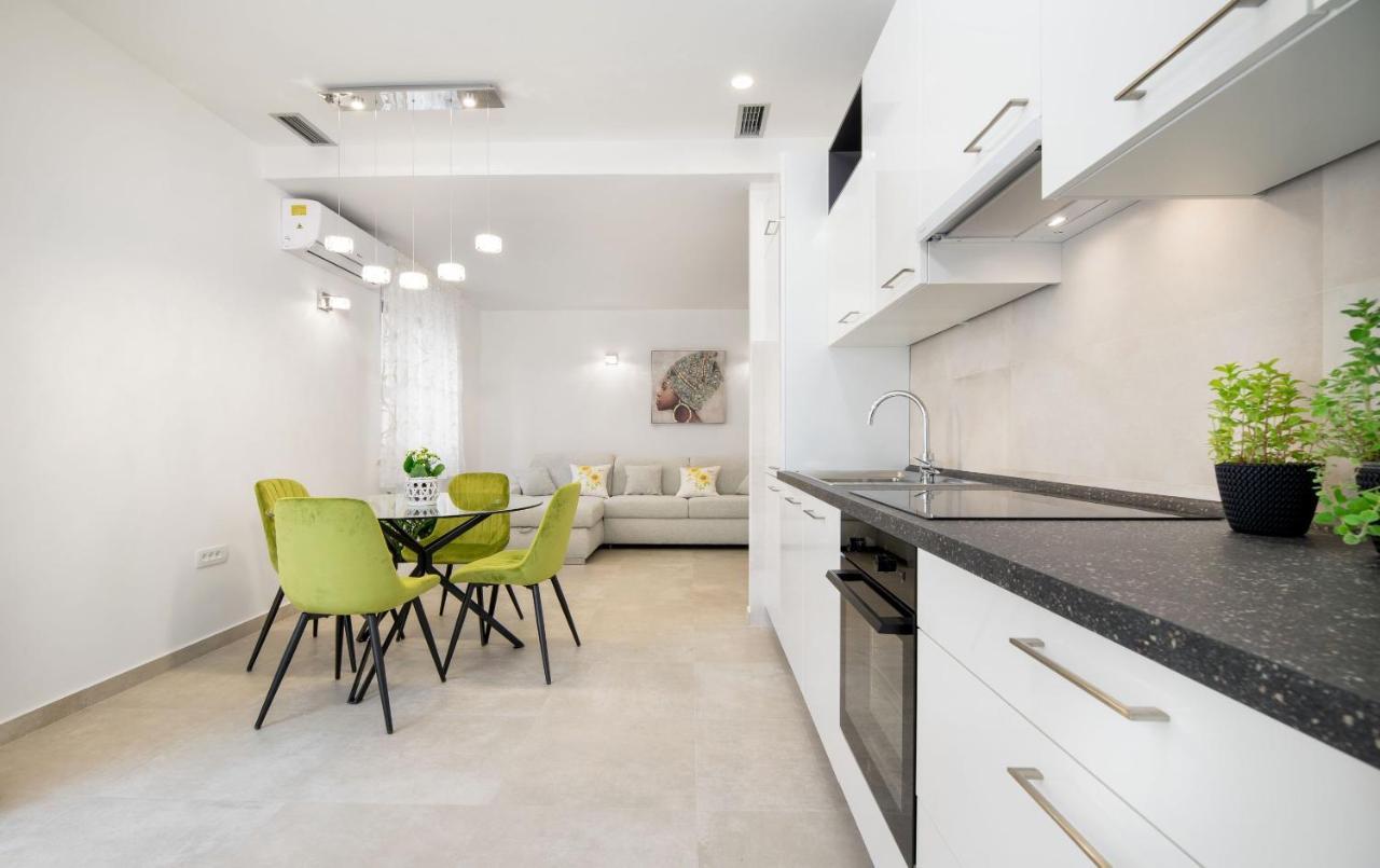 Apartment Amadeo Split Bagian luar foto