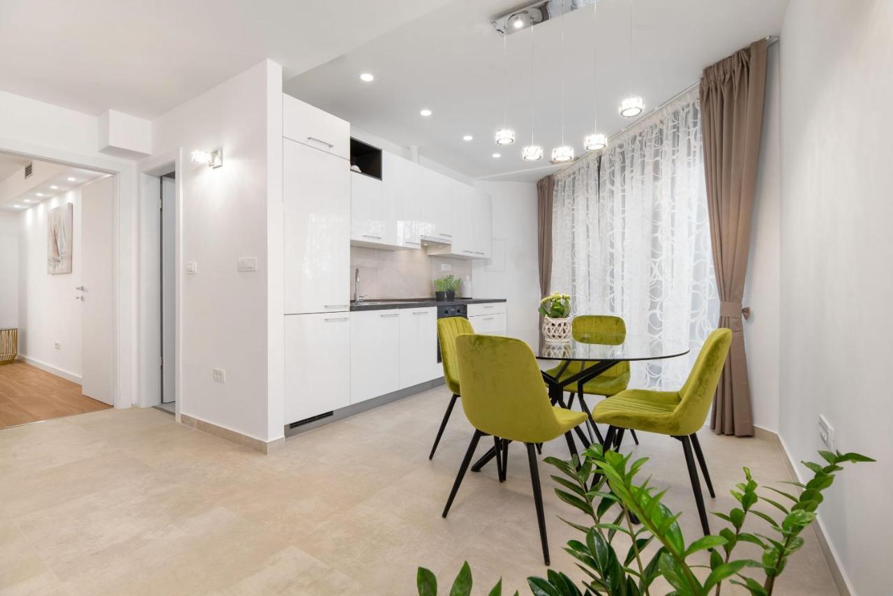 Apartment Amadeo Split Bagian luar foto