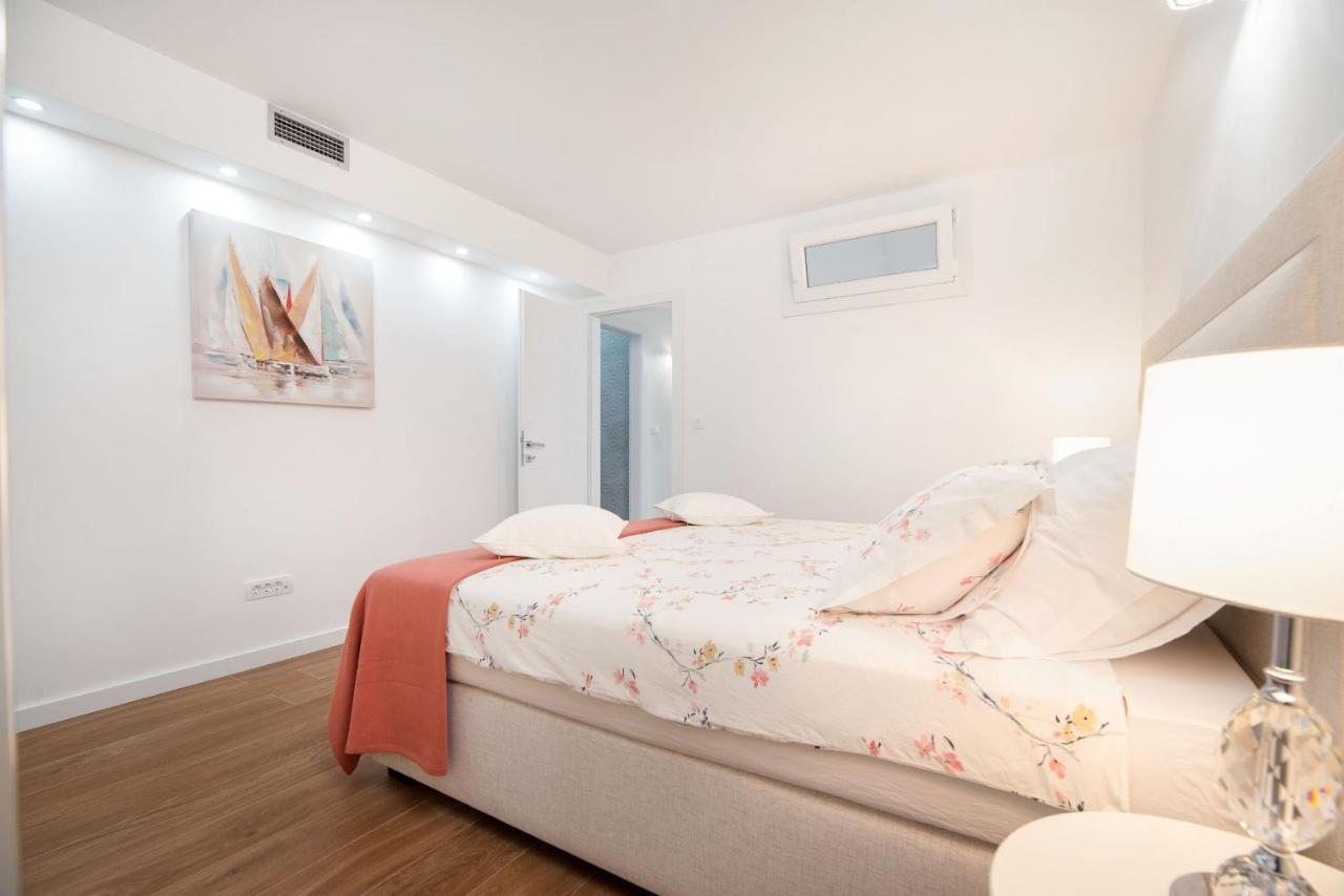 Apartment Amadeo Split Bagian luar foto
