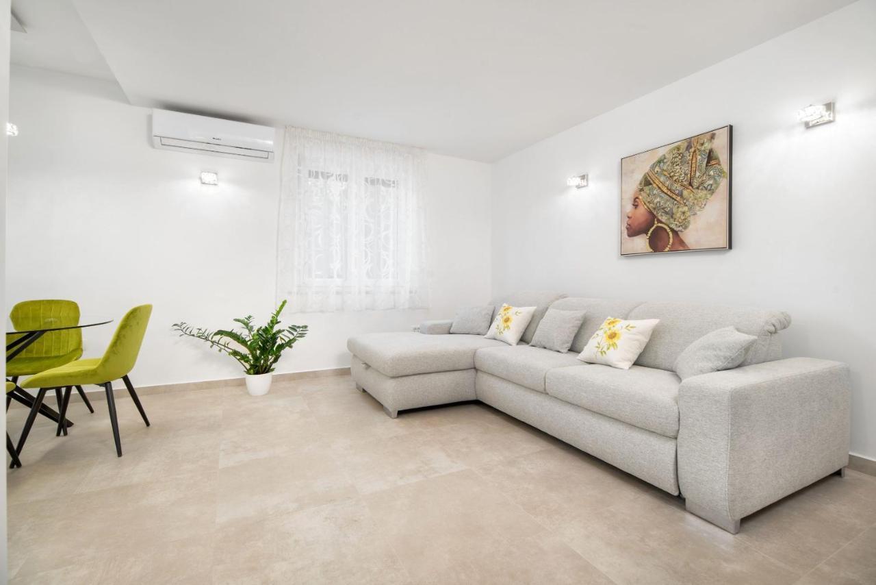 Apartment Amadeo Split Bagian luar foto